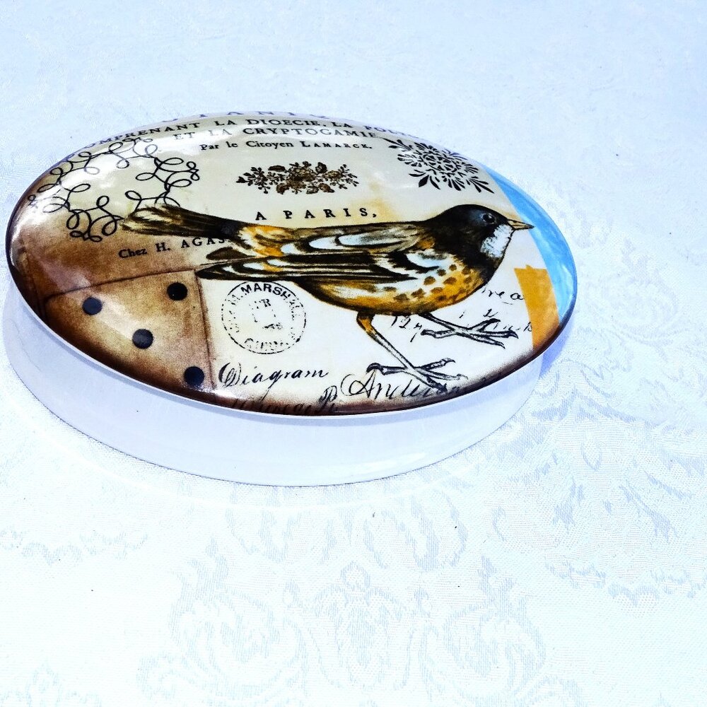 Large Oval Trinket Box 6 1/2" x 1 1/2"
